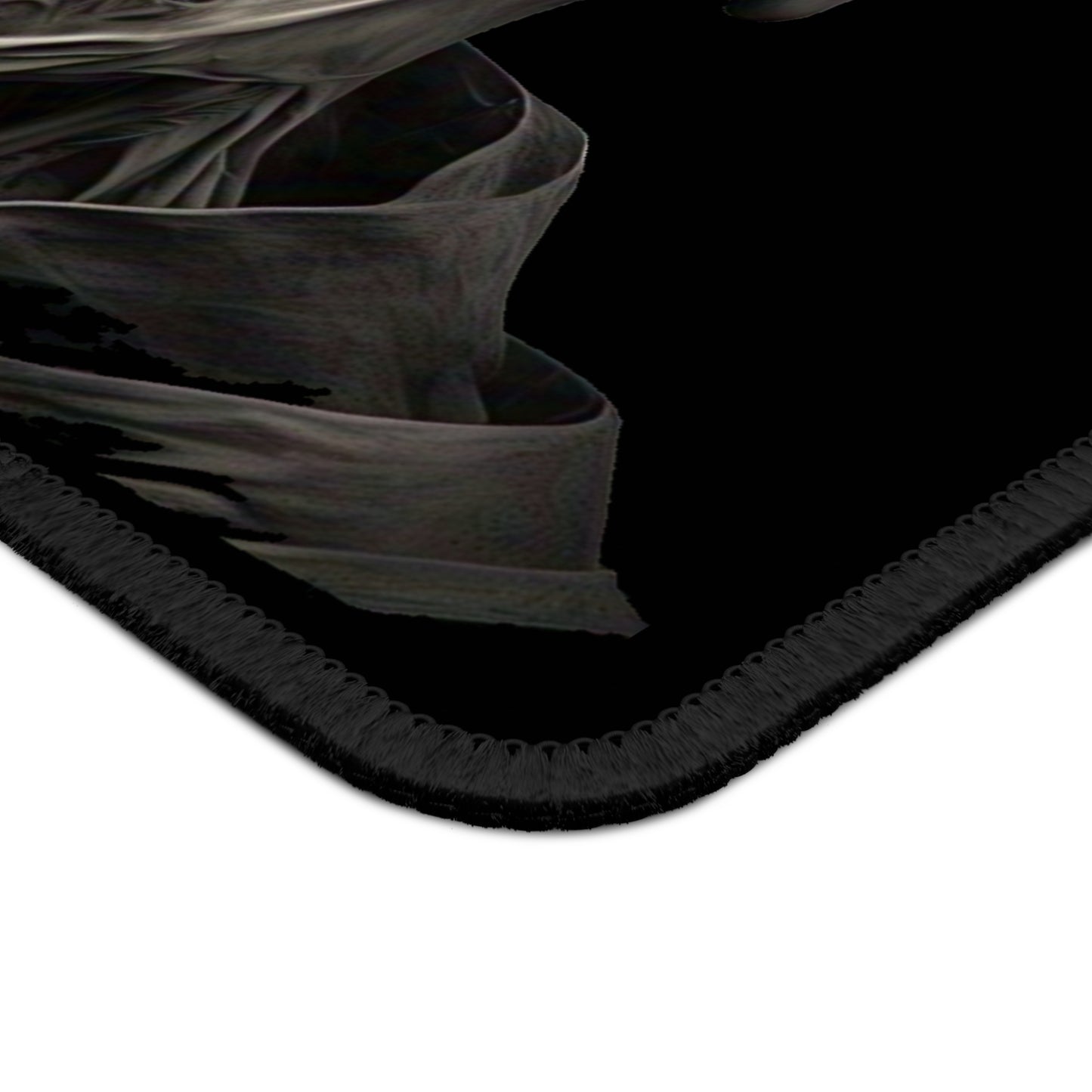 Skull Gaming Mouse Pad - Unique Desk Decor for Gamers, Halloween Gift, Computer Accessories, Spooky Room Decor, Gamer Gift